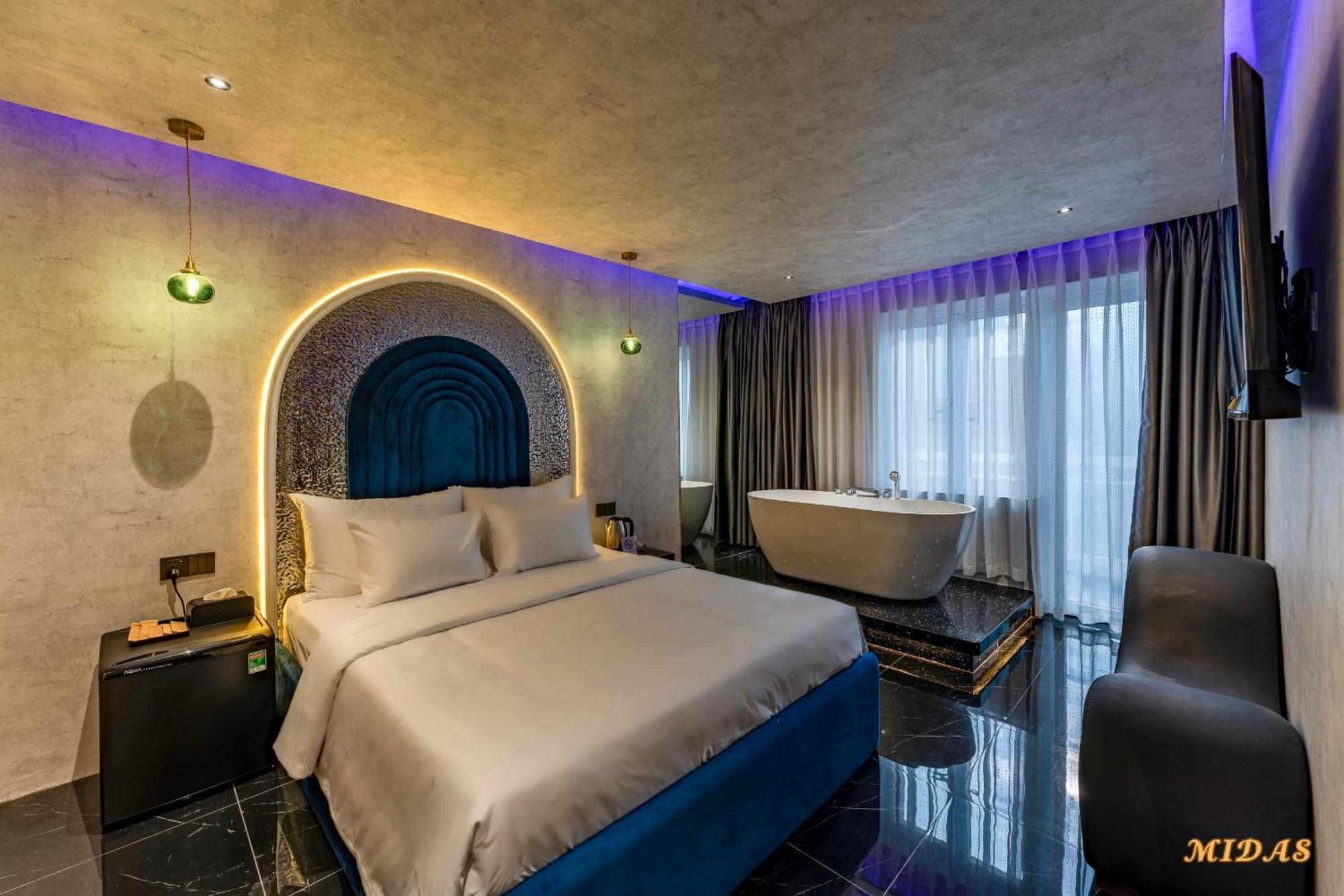 Midas Hotel 2 Ho Chi Minh-staden Exteriör bild